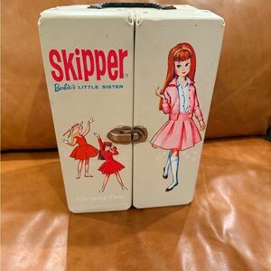 Barbie Skipper Carrying Case - White and Red
